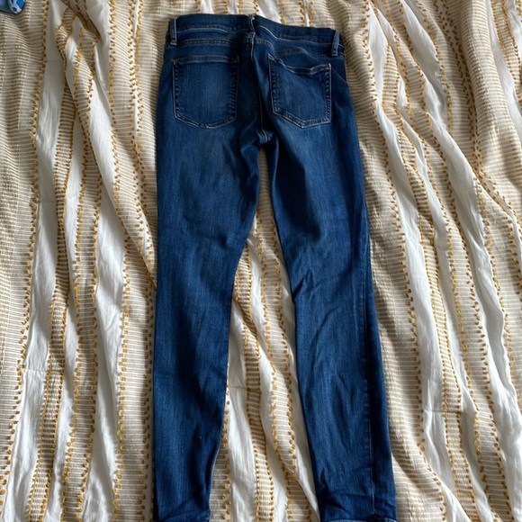 Gap Dark-Wash Resolution True Skinny Jean - size 28 short - Picture 2 of 9